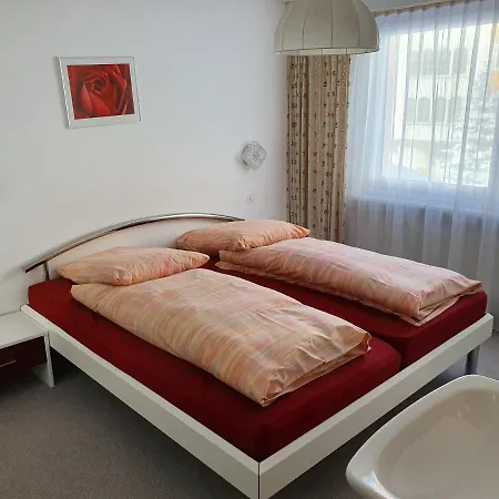 Haus Apollo דירה *