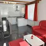 Haus Apollo Appartement *
